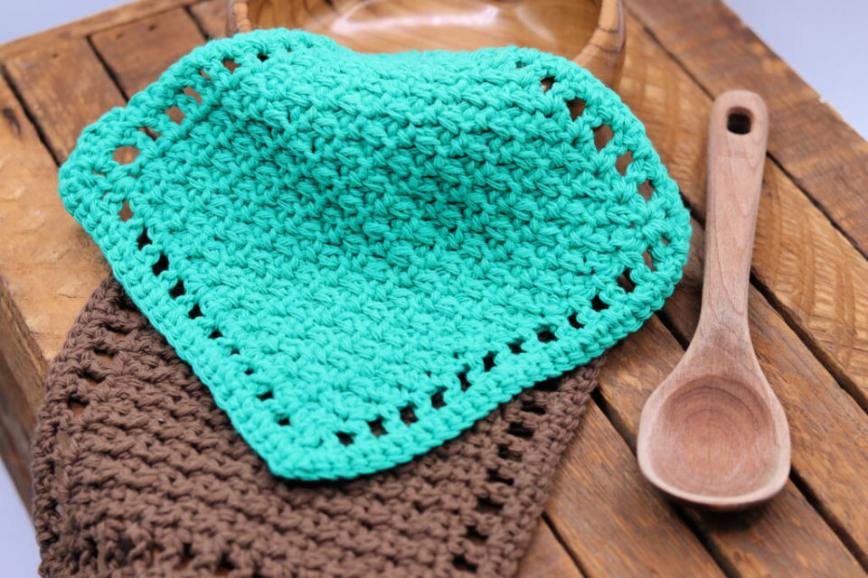 25 Free Crochet Washcloth Patterns (Easy PDF Pattern)
