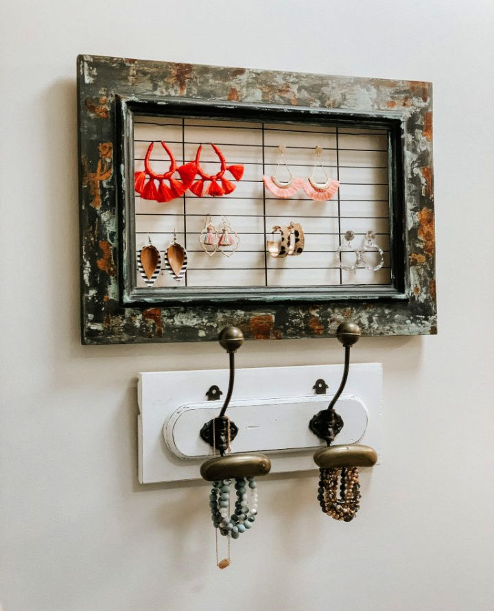 30 DIY Earring Holder Ideas to Make and Display Earrings