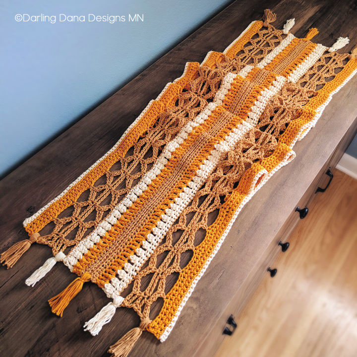 25 Free Crochet Table Runner Patterns {Pattern PDF}