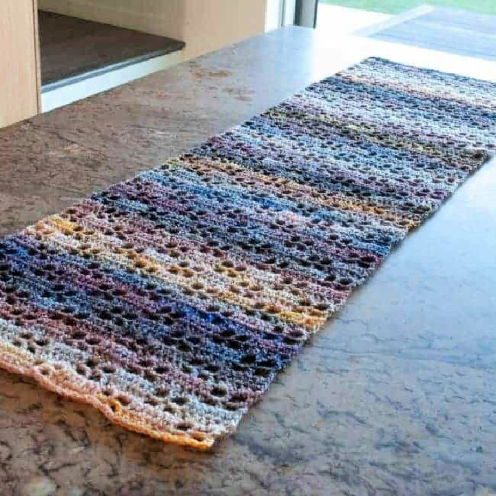 25 Free Crochet Table Runner Patterns {Pattern PDF}
