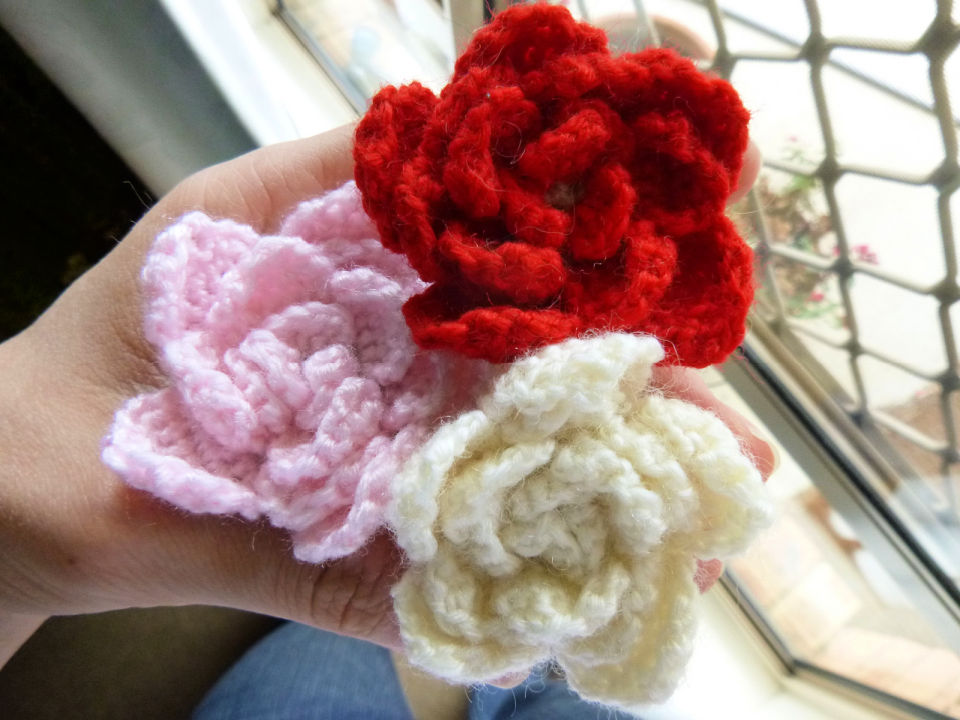 30 Free Crochet Rose Patterns (Crochet Roses Pattern PDF)