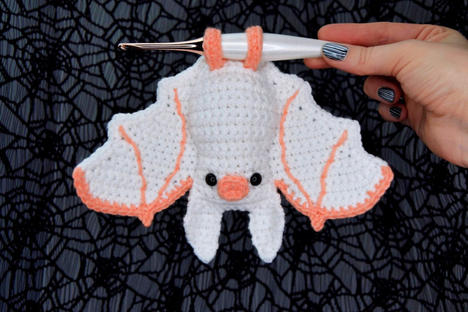 25 Free Crochet Bat Patterns (Amigurumi Pattern)