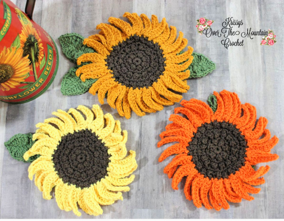 25 Free Crochet Sunflower Patterns (Step by Step Pattern)