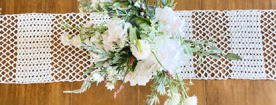 25 Free Crochet Table Runner Patterns {Pattern PDF}