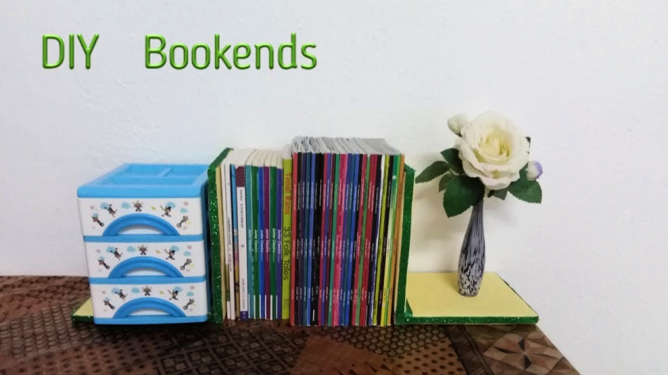 25 DIY Bookends Creative Ideas for Making Bookends