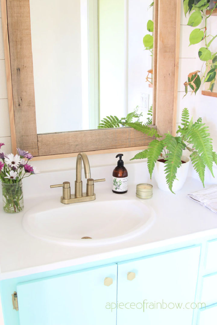 25 Cheap DIY Bathroom Countertop Ideas
