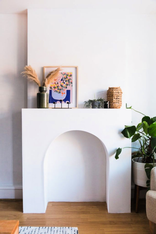 Amazing DIY Arched Fake Fireplace