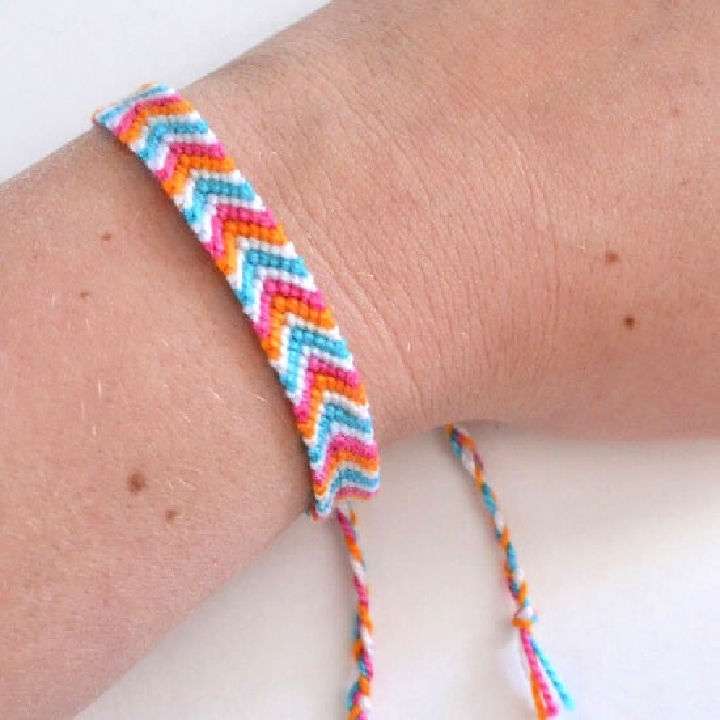 How to Make a Chevron Friendship Bracelet 25 Free Pattern