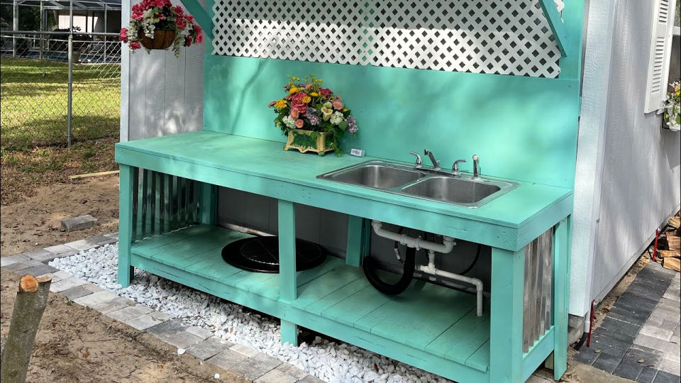 25 Homemade DIY Outdoor Sink Ideas: Build Garden Sink