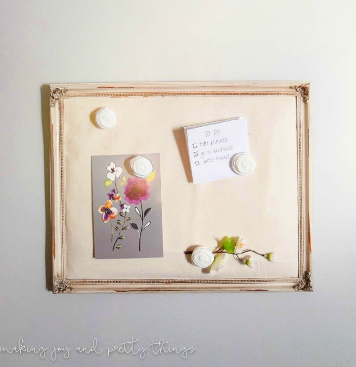 25 DIY Memo Board Ideas How To Make a Memory Board