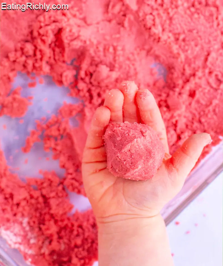 25 DIY Moon Sand Recipe List How To Make Sand