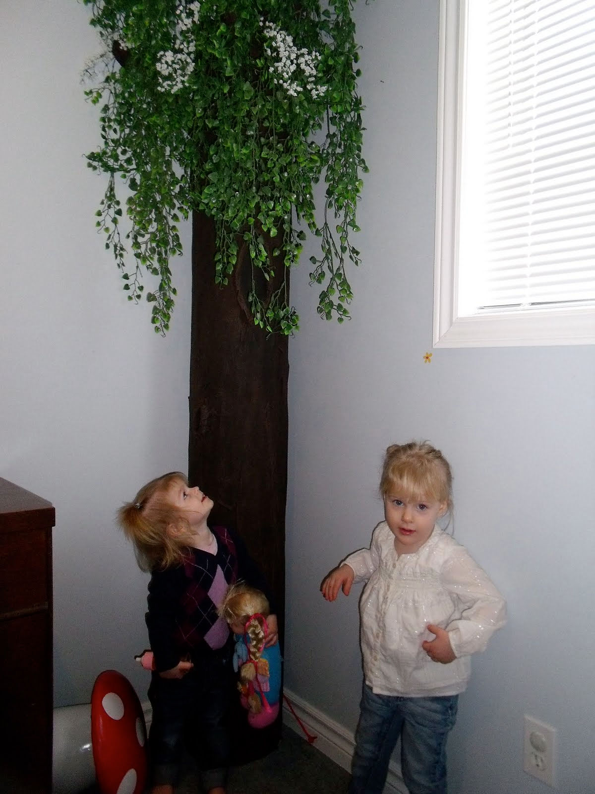 20 DIY Fake Tree Ideas: How To Make Own Fake Trees
